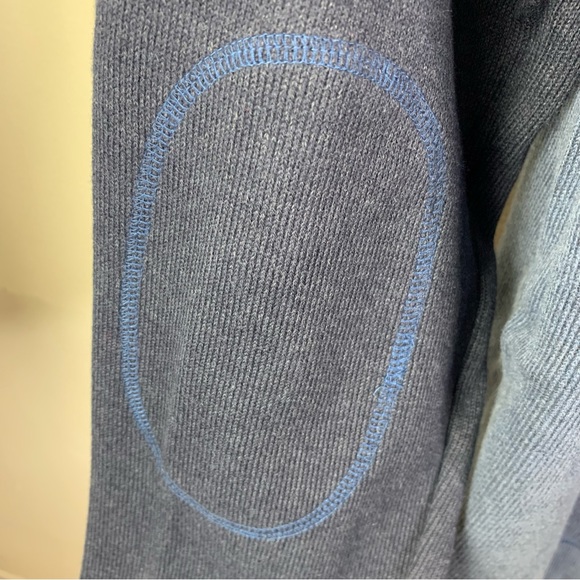 Banana Republic 1/4 Zip - Picture 7 of 10